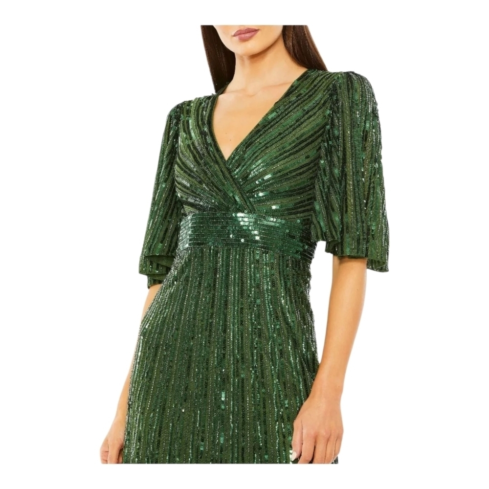 Mac Duggal   Green Flutter Sleeve Deep V Ruffle Hem Sequin Gown, Size 10